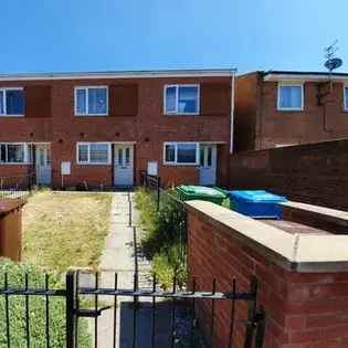 2 Bed 3 Bath House Manchester Fully Furnished Near Shops Schools Transport