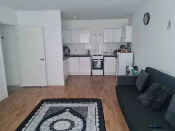 Flat For Rent , Portsmouth, England