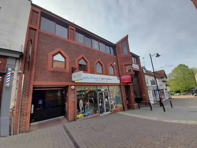 Basingstoke Town Centre Office Suite For Lease