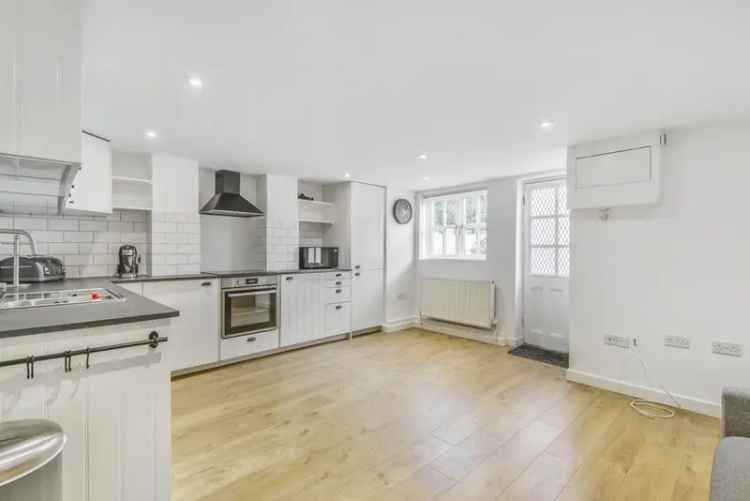 Dartmouth Park Basement Flat Two Double Bedrooms Close to Hampstead Heath