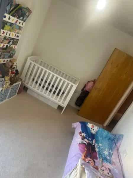 2-Bed 2-Bath House Near Lampton Park and Hounslow Central Tube