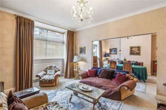 Flat for sale in New Cavendish Street, London W1G