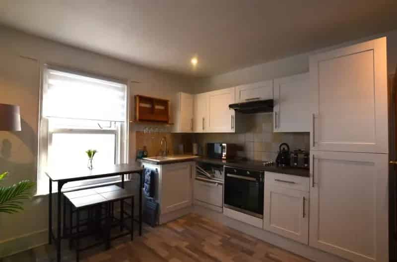 1 Bedroom Flat For Sale Near Weymouth Beach
