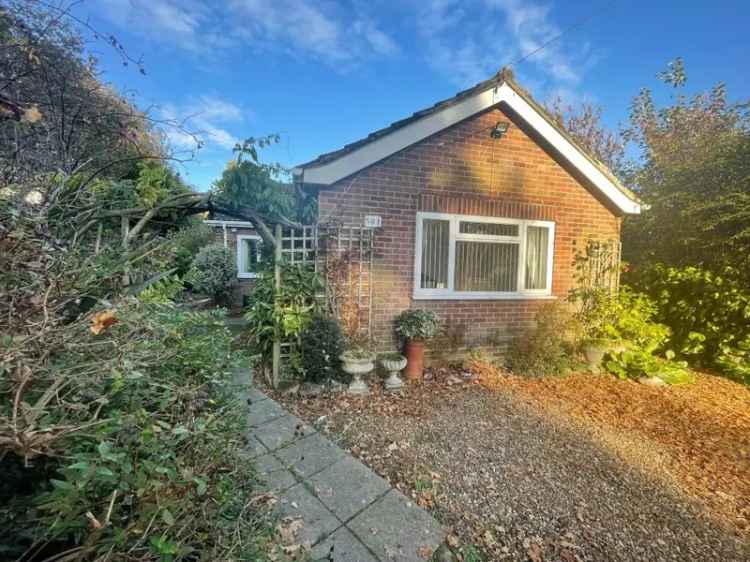 2 bedroom detached bungalow for sale