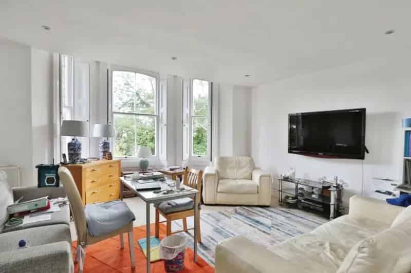 8 Bedroom Maisonette for Sale Great Investment Potential