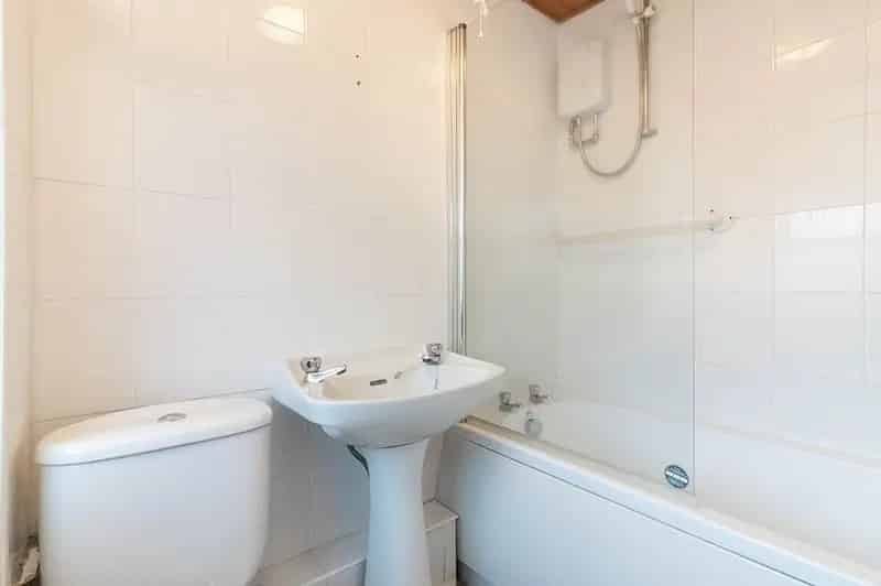 3 Bedroom House to Rent Sheffield S8