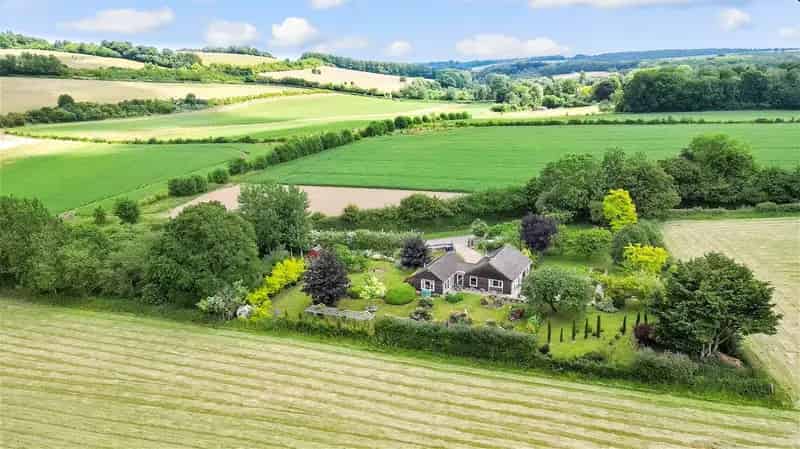 3 Bedroom Detached Bungalow in Idyllic Rural Setting