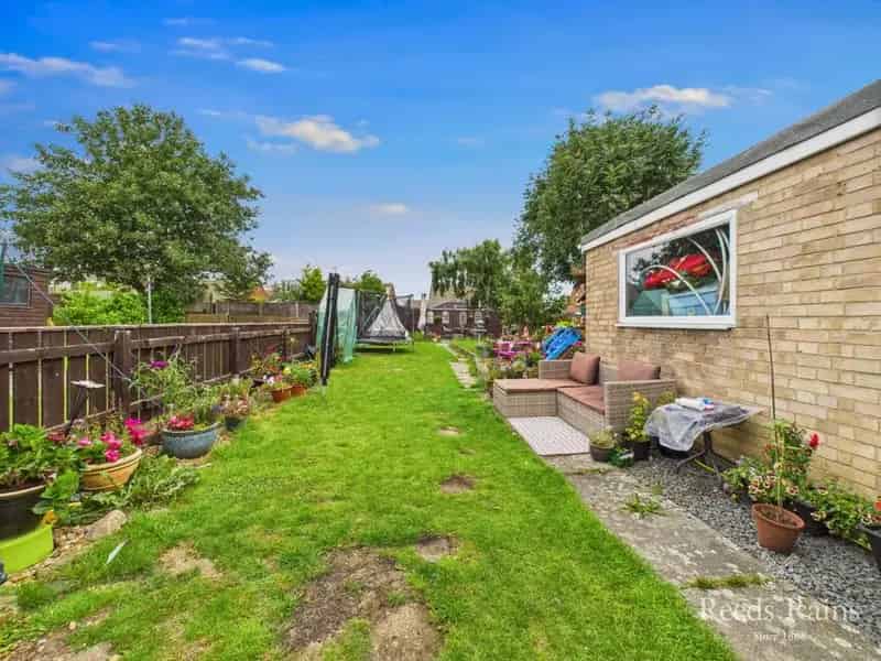 3 bedroom Semi Detached House for sale, Stockton-on-Tees, Durham, TS18