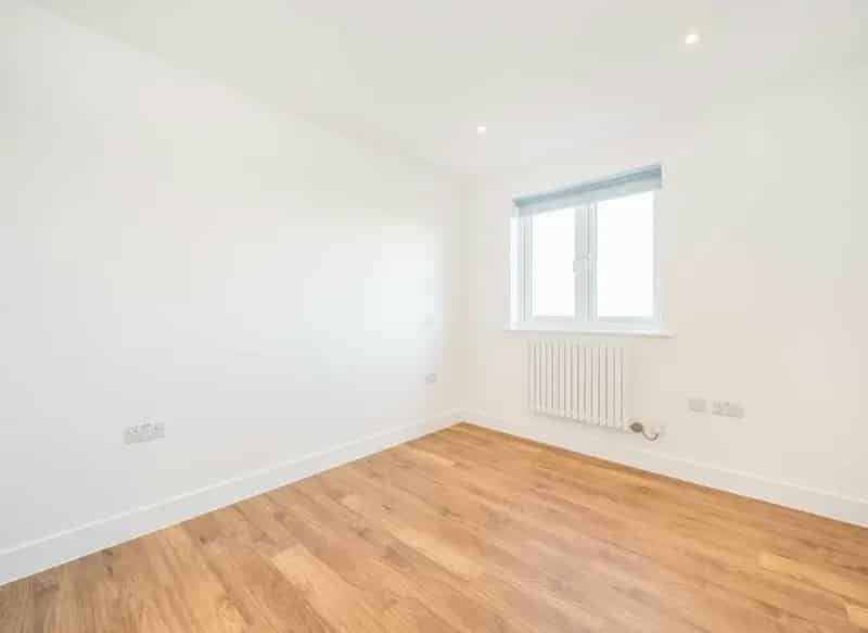 Penthouse Apartments at Greenview Drive: Luxury City Living with Allocated Parking