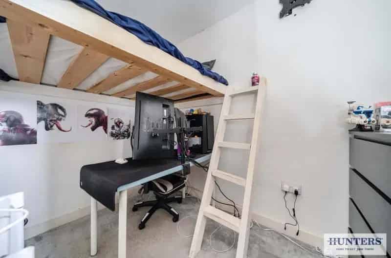 5 Bed Semi-Detached House Welling Bexleyheath