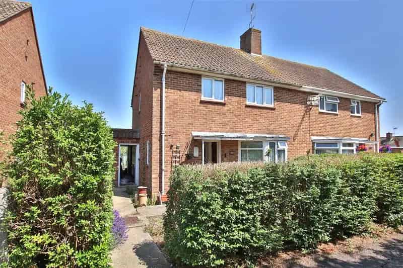 3 Bedroom House For Sale Needs Updating Family Home No Onward Chain