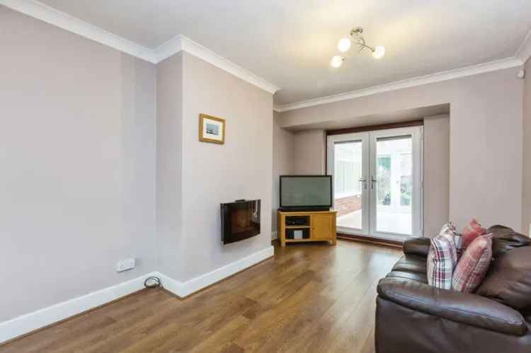 3 Bedroom Semi Detached House Wigan Excellent Family Home