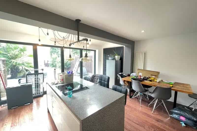Spacious 3 Bedroom House For Rent in HP2 - Available Mid-August 2025