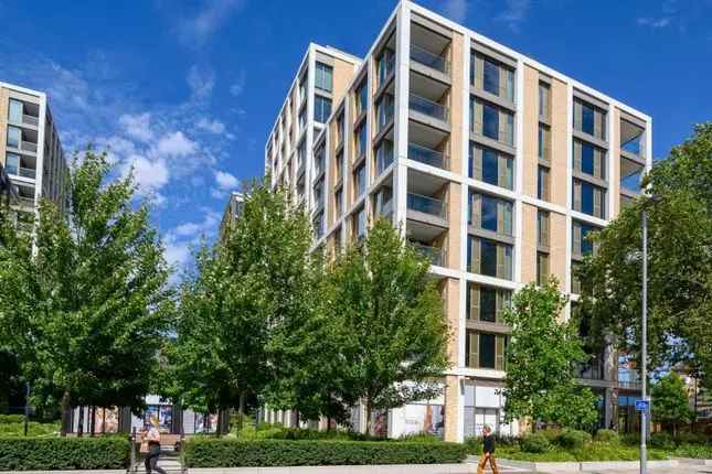 Flat for sale in Prince Of Wales Drive, London SW11