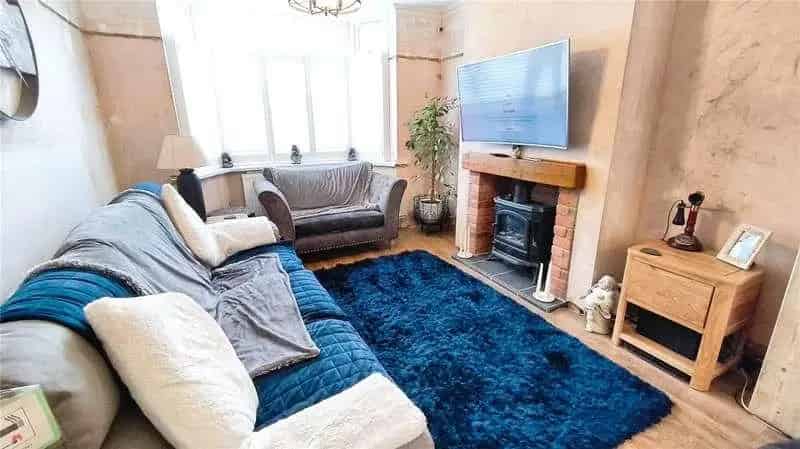 3 bed house for sale