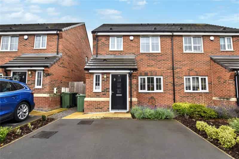 Three Bedroom Semi Detached House Cleckheaton