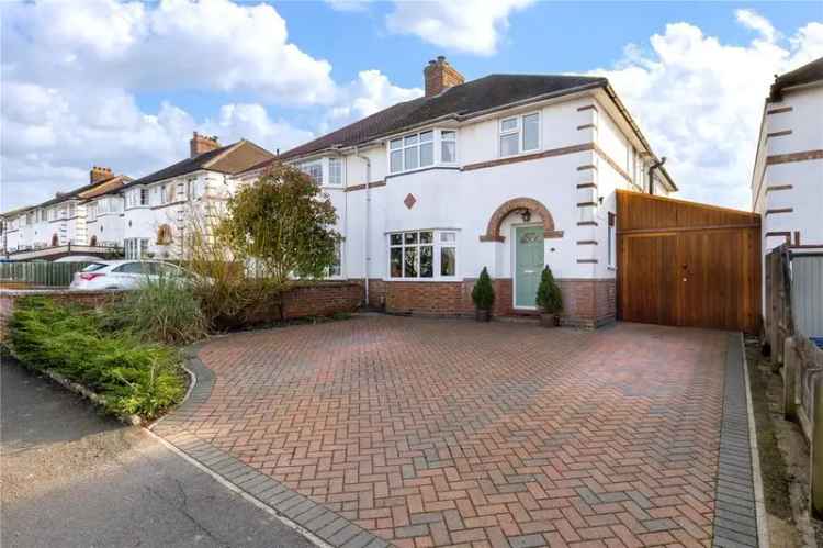 4 Bedroom Semi-Detached House for Sale in Cambridge