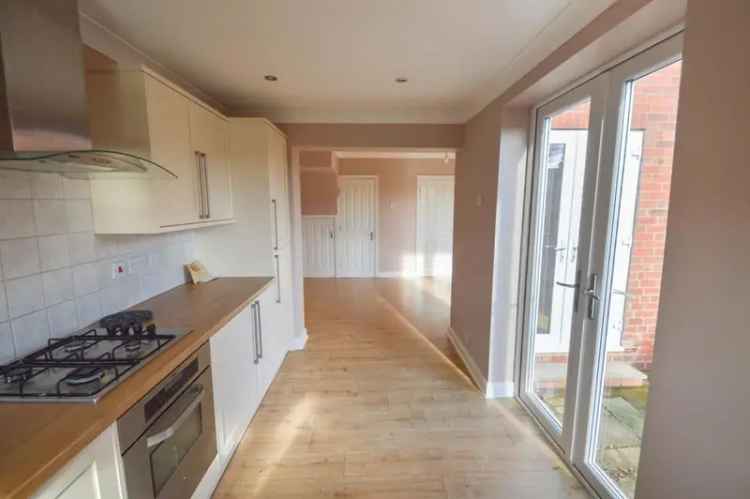 3 Bedroom Terraced House to Rent - Available May 2025