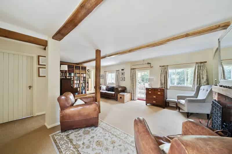 4 Bedroom Detached Cottage For Sale