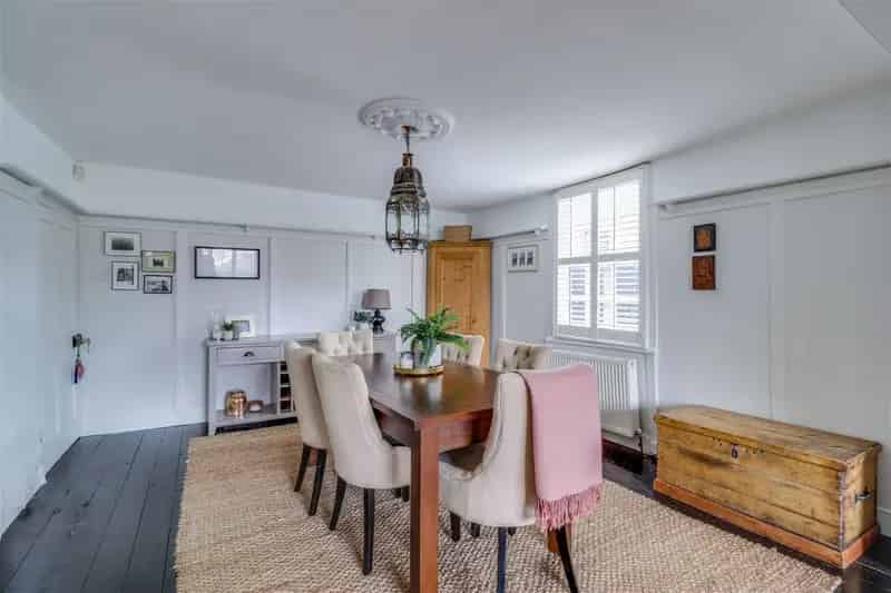 5 Bedroom Detached House for Sale Herongate