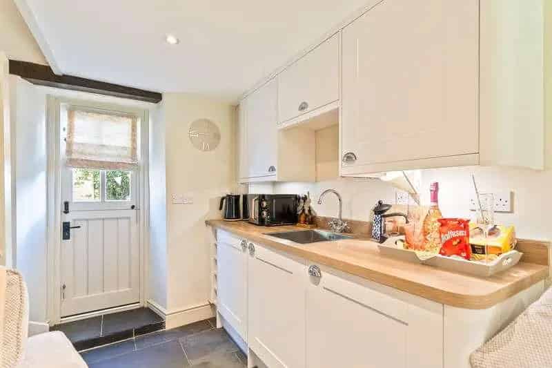 1 Bed Cottage For Sale Llangattock