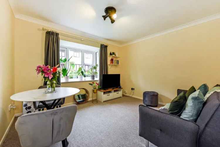 1 Bedroom Flat For Sale Investment Opportunity Petersfield