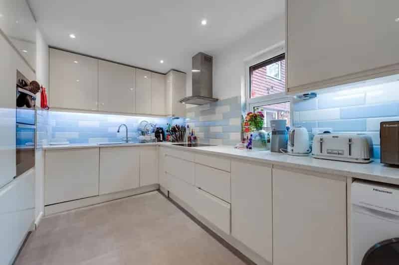 5 Bedroom House Southwark Park Terrace