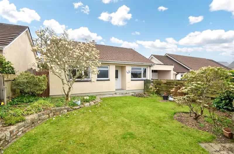 2 Bedroom Detached Bungalow for Sale in Mylor Bridge