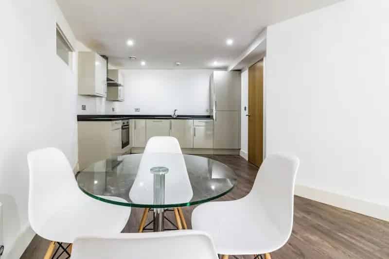 2 Bedroom Flat for Sale Manchester M4 Albion Works