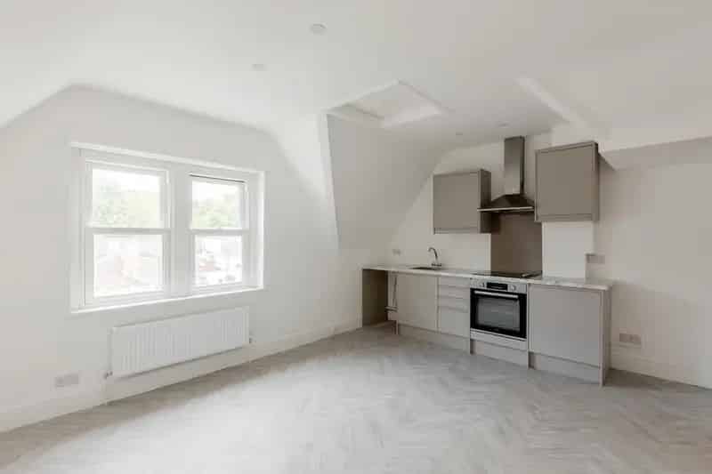 2 Bedroom Flat for Sale in Bristol City Centre