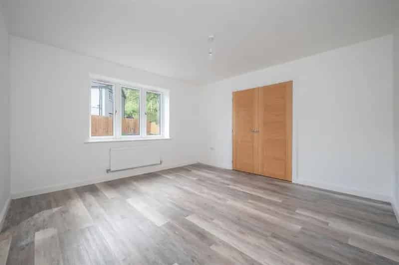 3 Bed Detached House for Sale