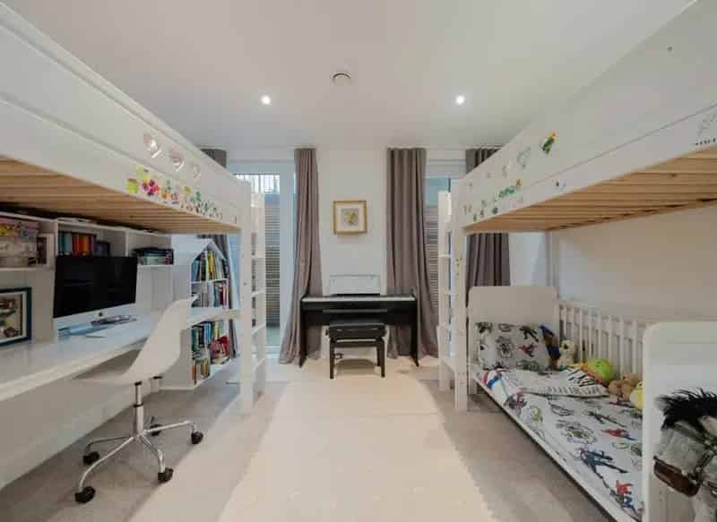 3 Bed Split Level Flat Near Maida Vale Warwick Avenue