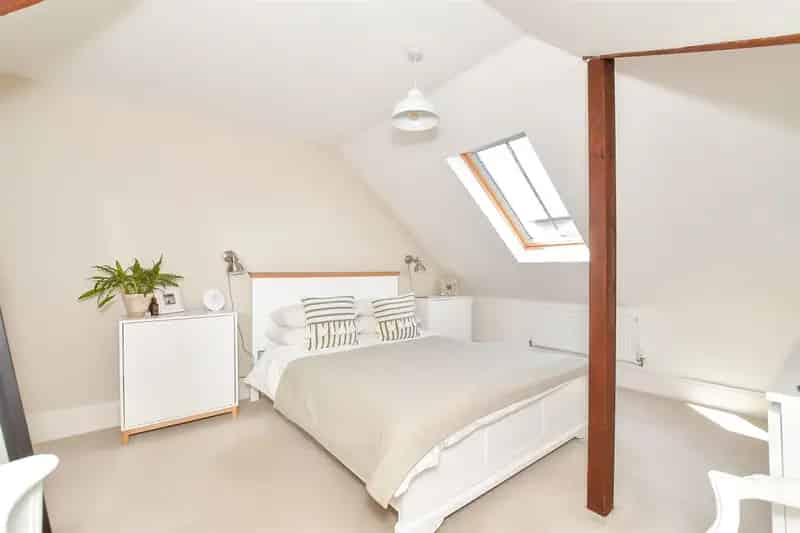 2 Bedroom Apartment for Sale Near City Center