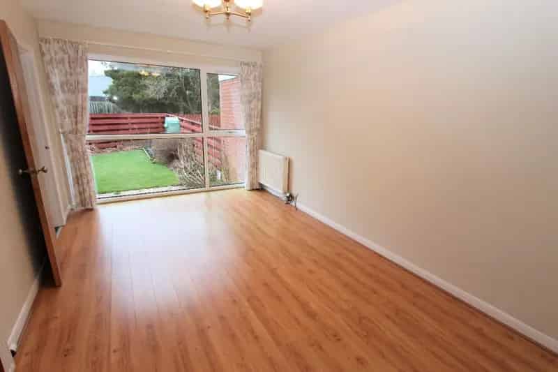 4 Bedroom Semi Detached House to Rent Near Cammo Estate