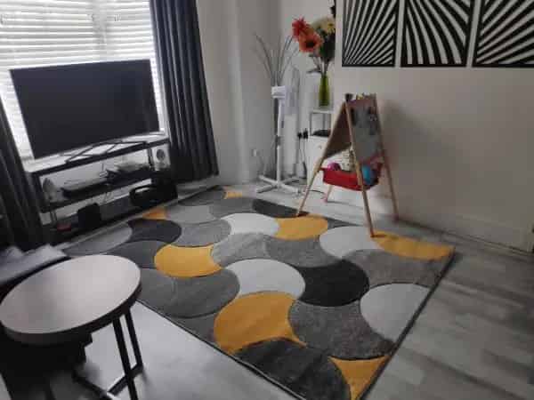 2 Bed Flat E9 Ground Floor Own Entrance Garden
