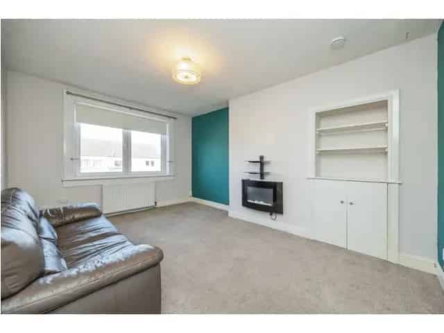 3 Bedroom Flat for Sale Grangemouth