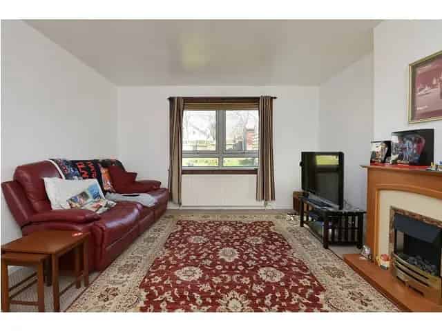 3 Bedroom Mid Terrace House for Sale Linlithgow