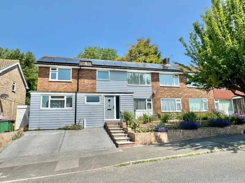 5 Bedroom Semi Detached House for Sale Folkestone Kent