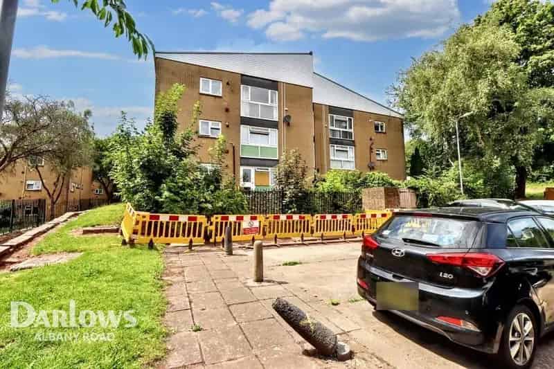 2 Bedroom Apartment for Sale