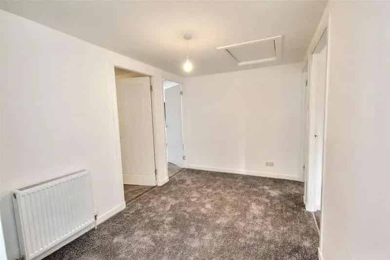 4 Bed House for Sale in Carnwath