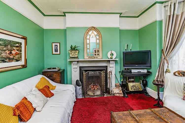 5 Bedroom Victorian Terrace House for Sale