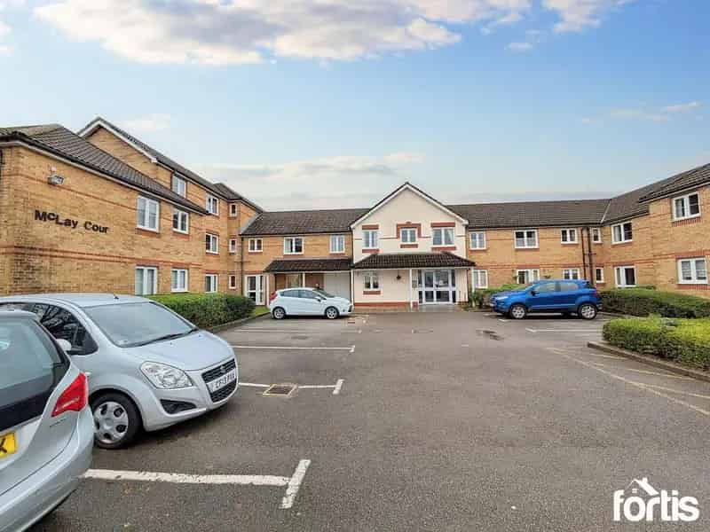 1 Bedroom Apartment for Sale