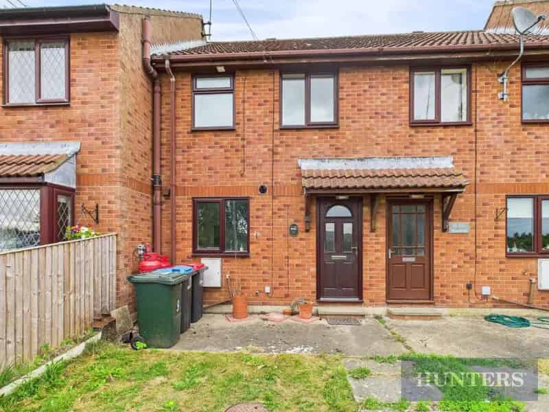 2 bedroom House
 For Sale 
Total Size: 603 SQ FT