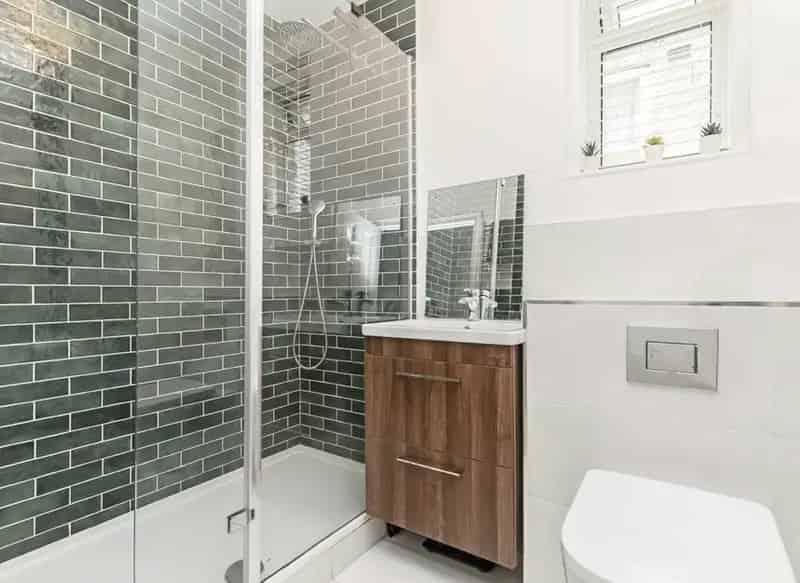 Two Double Bedroom Apartment in Popular Mansion Block