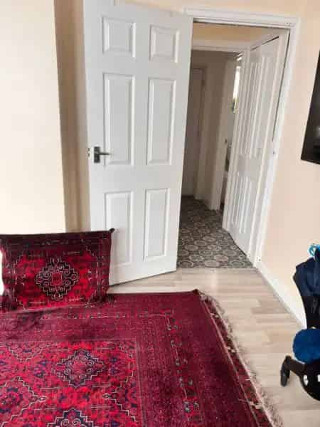 3 Beds Rooms House with Garden