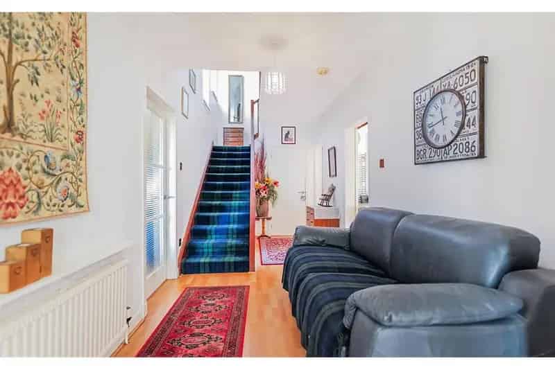 4 Bed Detached House Dunfermline Executive Home Large Garden Double Garage