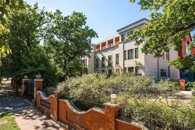 Luxury 5-Bedroom Penthouse Bishops Avenue London