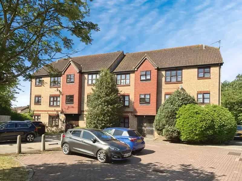 1 Bedroom Flat for Sale London E13