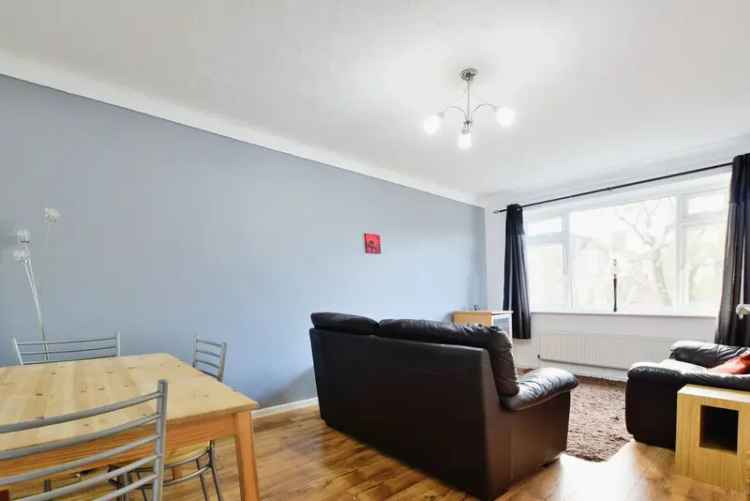 1 Bedroom Flat to Rent Sale Cheshire M33 Near Metrolink Station