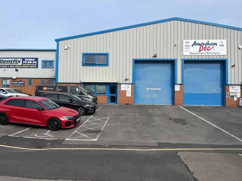 Investment Opportunity: Mid-Terraced Business Unit For Sale